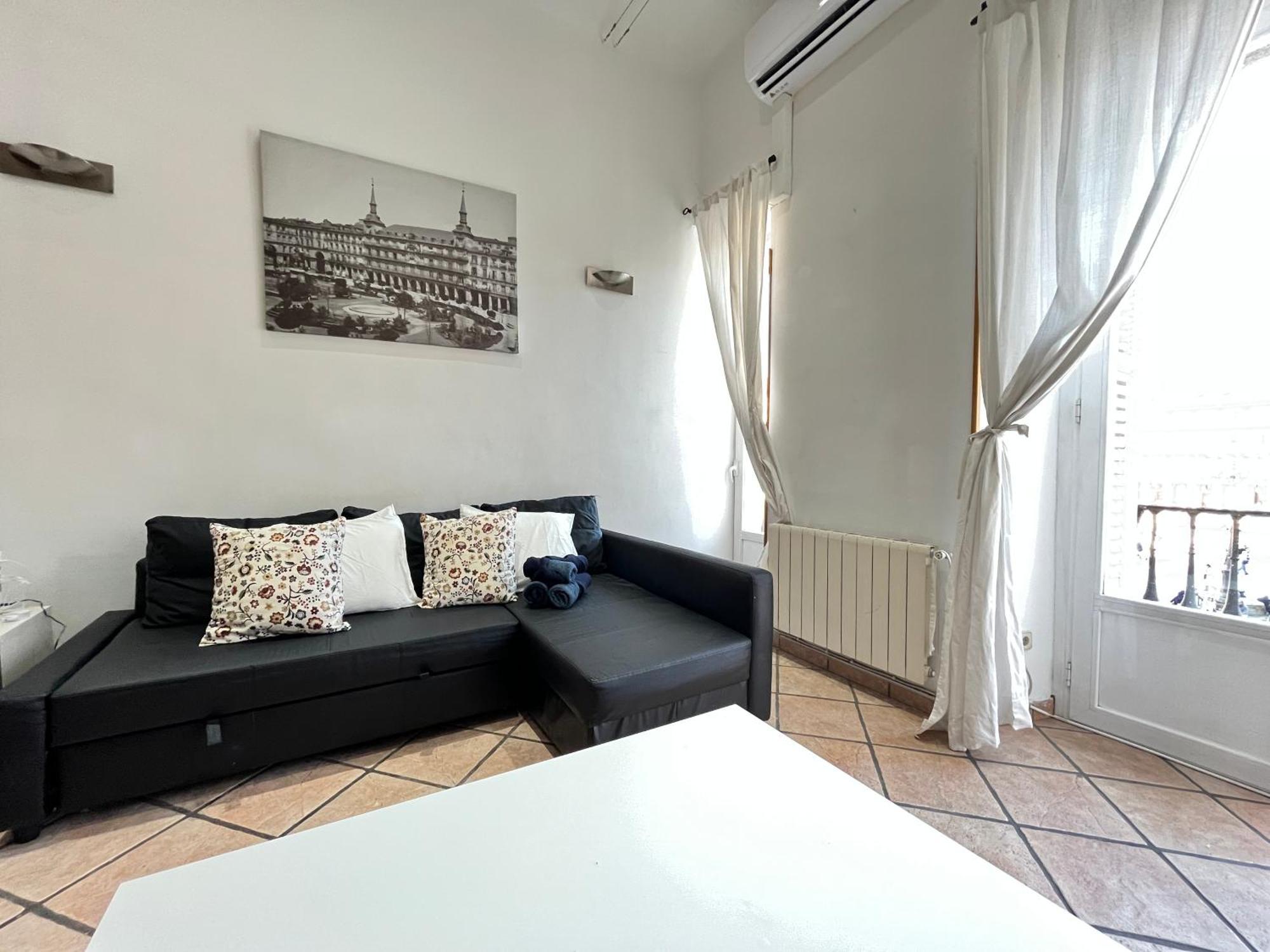 Loft Plaza Mayor 2 Temporal Madrid Exterior photo